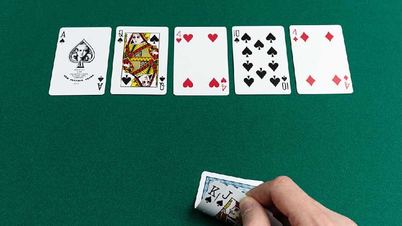 cách chơi bài poker texas hold'em với nhiều thủ thuật